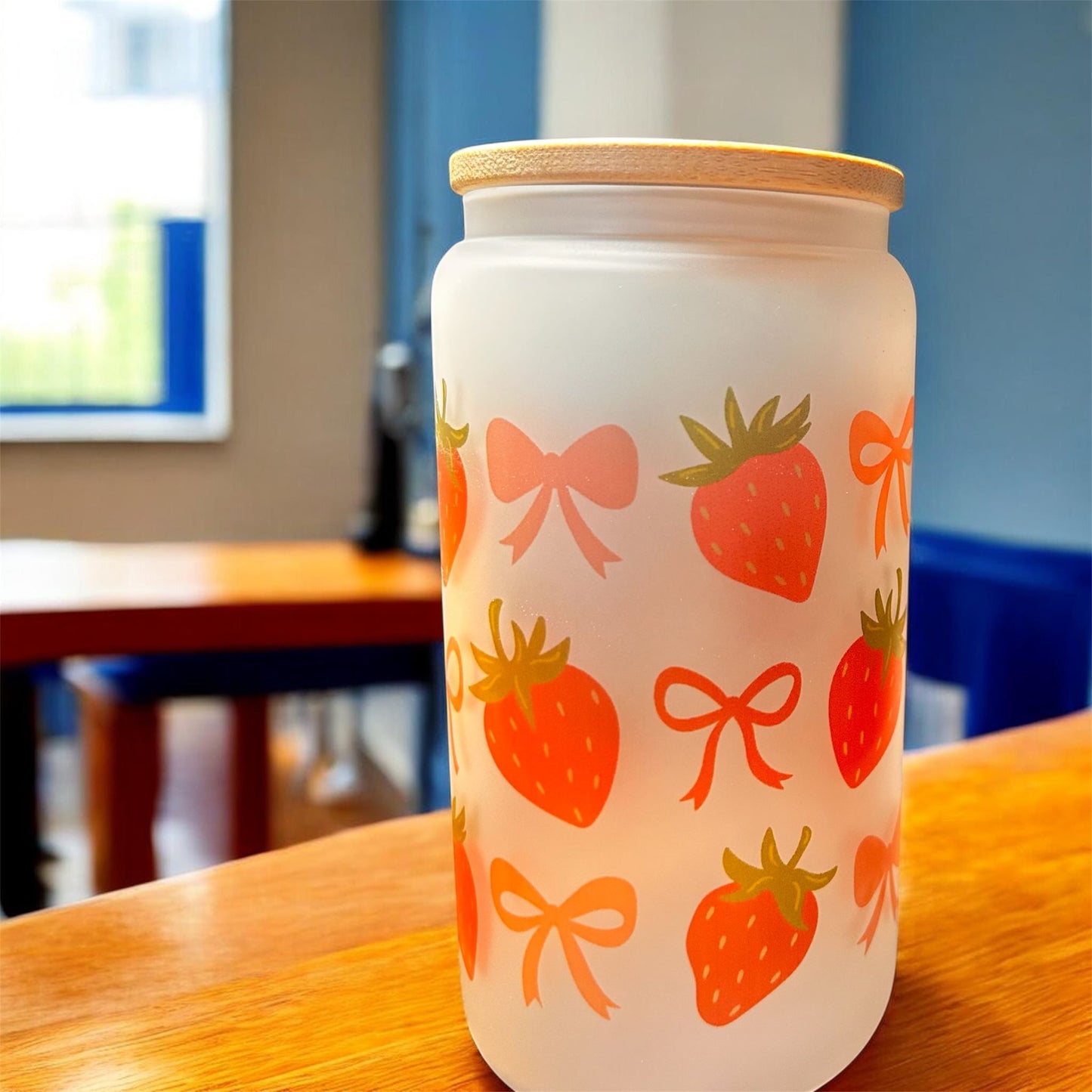 16oz Strawberry & Bows Frosted Glass Tumbler with Bamboo Lid